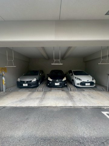 マイアトリア栄　名古屋市賃貸　仲介手数料無料の駐車場
