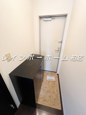 特典：仲介手数料が無料です!!の玄関|玄関です