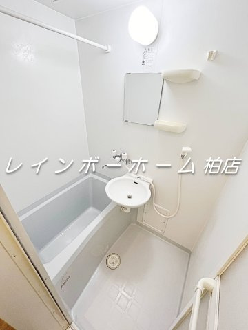 特典：仲介手数料が無料です!!の浴室|コンパクトで使いやすいお風呂です