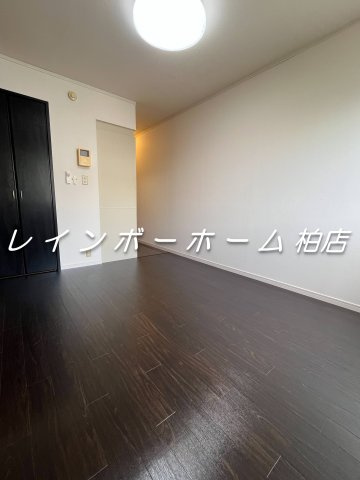 特典：仲介手数料が無料です!!の寝室|落ち着いて過ごせるお部屋なので、寝室にいかがでしょうか