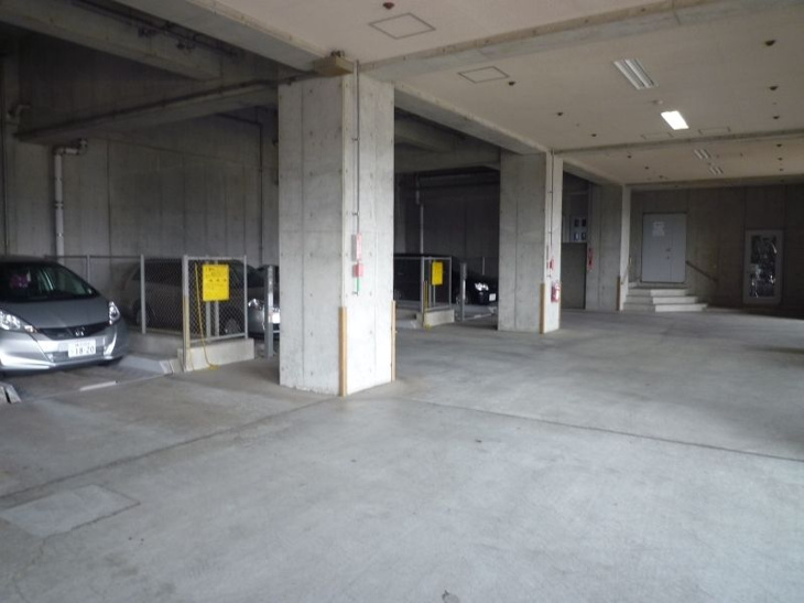 【駐車場】鶴見イーストリバー 