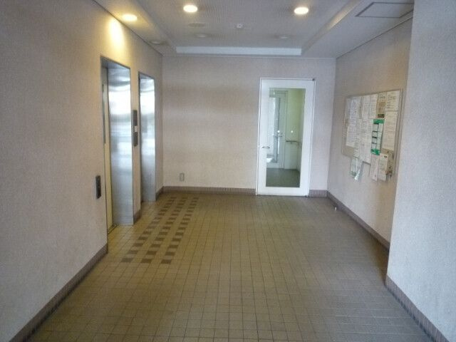 【エントランス】鶴見イーストリバー 