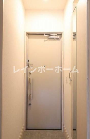 パティオロブレの玄関