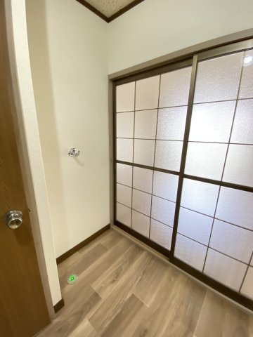 レストハウスの設備|室内洗濯機置場