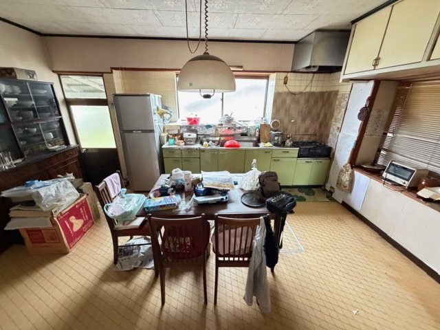都城市金田町の中古一戸建のキッチン