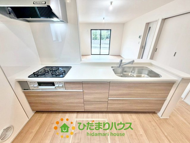 蓮田市藤ノ木第5　新築一戸建て　03　リーブルガーデンのキッチン