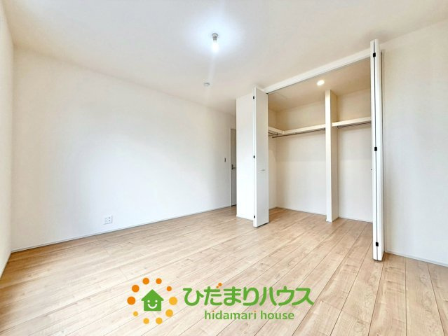 蓮田市藤ノ木第5　新築一戸建て　03　リーブルガーデンの収納