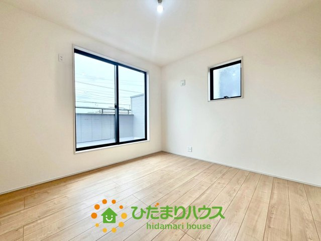 蓮田市藤ノ木第5　新築一戸建て　03　リーブルガーデンの洋室