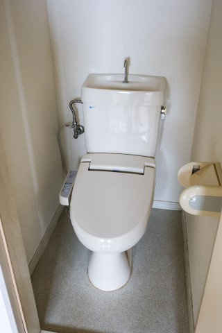 リエス小山間々田のトイレ