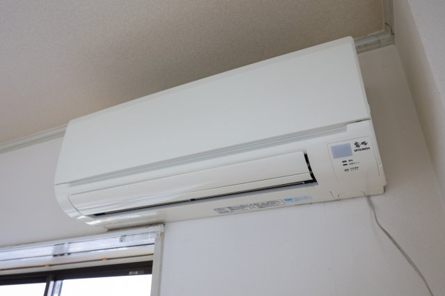 リエス小山間々田の設備|リビングエアコン