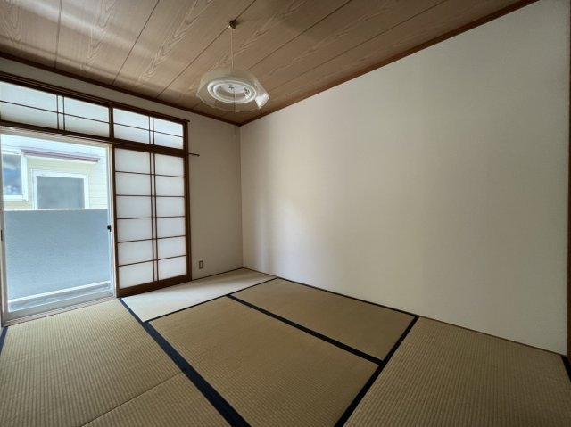 【和室】 | ハイムYOU | 畳の上でゆっくりとくつろげる和室です