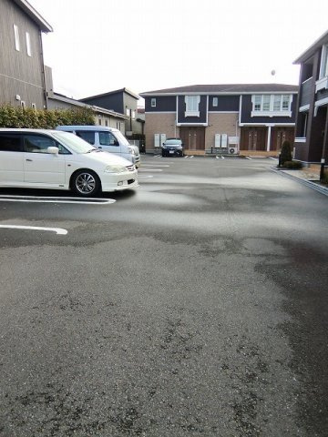 サウスウェーⅤ　Ａの駐車場