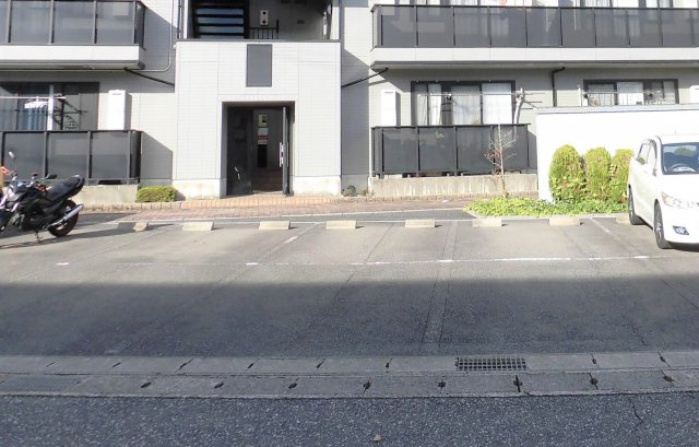 セレッソガーデンBの駐車場