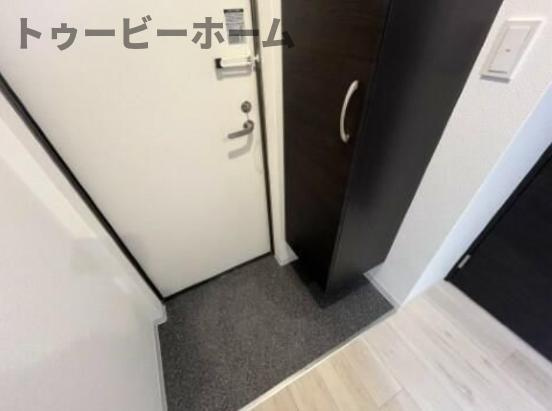 ジーメゾン入間東藤沢の玄関|明るい玄関です