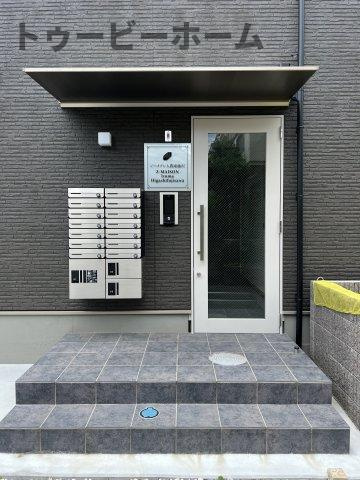 ジーメゾン入間東藤沢のエントランス|ゆとりのあるエントランスです
