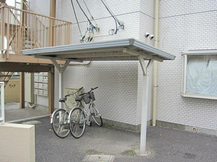 屋根付き駐輪場