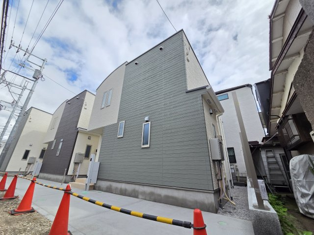 川崎市多摩区布田の一戸建ての外観