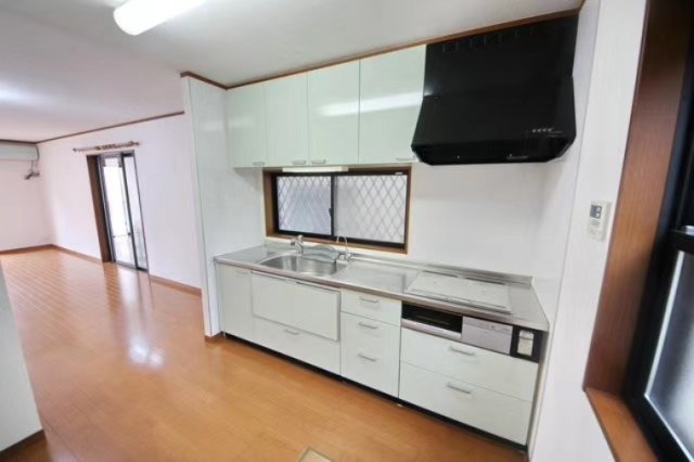 鶴馬戸建
