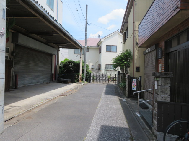 足立区関原３丁目の工場