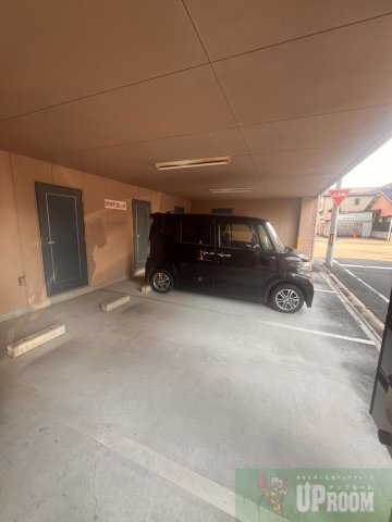 エクセル加藤の駐車場
