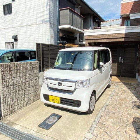 カーサ九宝の駐車場