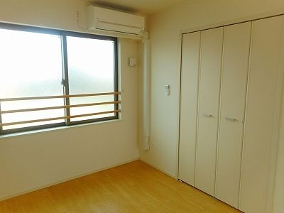 秀（シュウ）の洋室|使い勝手のいい洋室です
