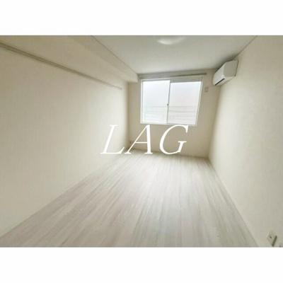 【居間・リビング】 | フォレスト東大宮 | 洋室のお部屋です。