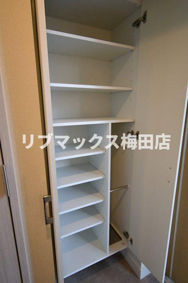 【収納】ララプレイス大阪福島ミラ