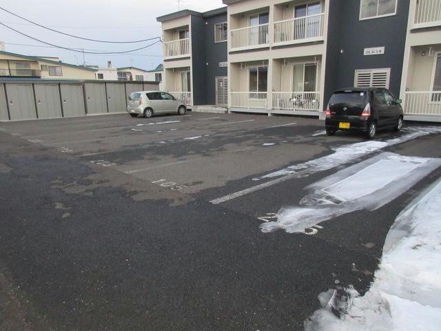 PLACER（プラセール）の駐車場