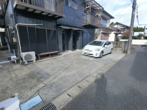 【駐車場】