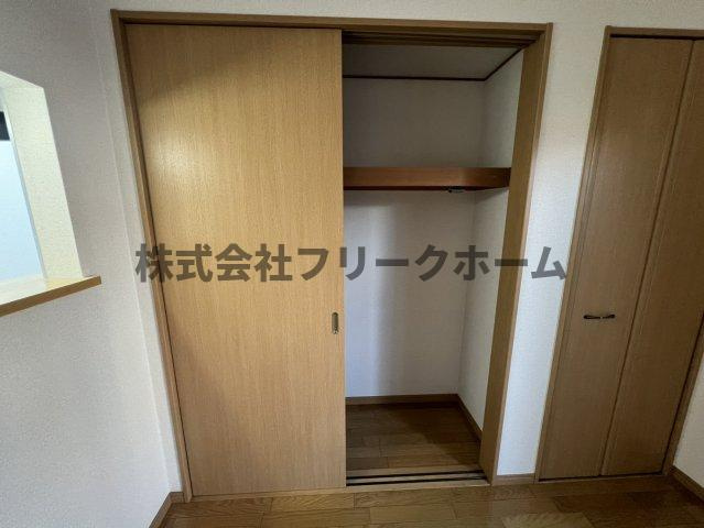 武蔵野市中町３丁目のアパートの収納