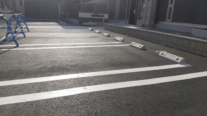 TORISIA添地町の駐車場