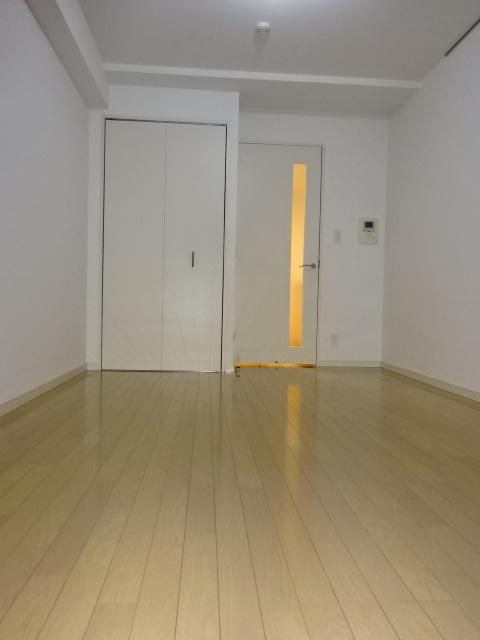 ユニロイヤル西早稲田の寝室