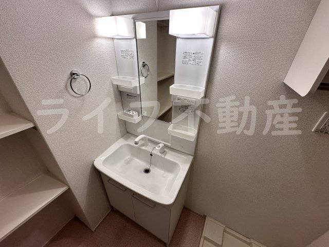 セレスコート花園の独立洗面台|独立洗面化粧台付き