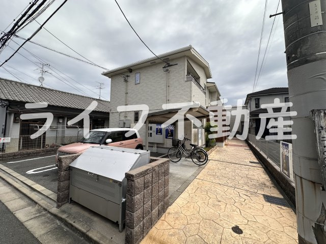 セレスコート花園の外観|落ち着いた雰囲気の外観です