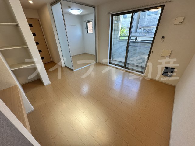 セレスコート花園の居間・リビング|おしゃれな居間です
