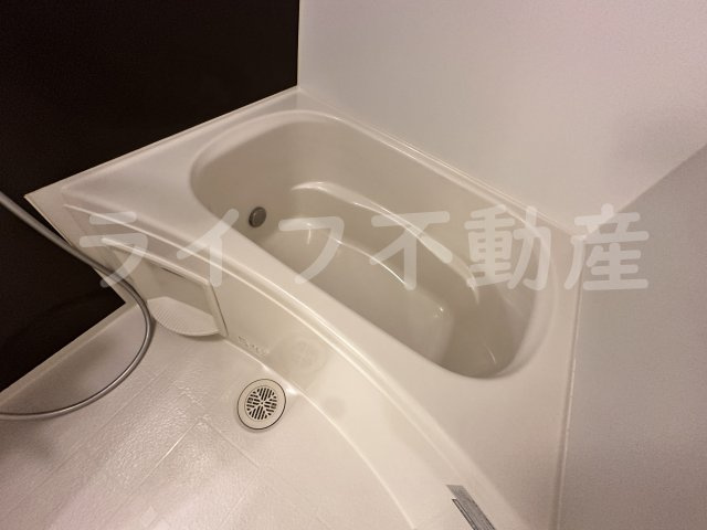 セレスコート花園の浴室|お風呂です