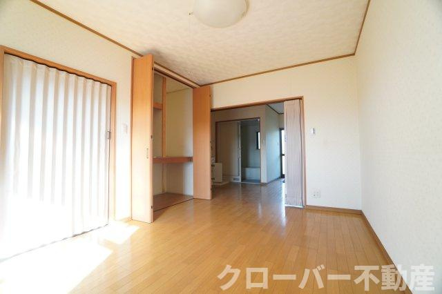 コート川北の居間・リビング