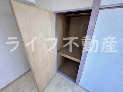センチュリーロイヤル小阪の収納|たっぷりとした収納スペースです