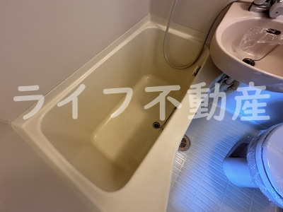 センチュリーロイヤル小阪の浴室|お風呂で日々の疲れを落としましょう