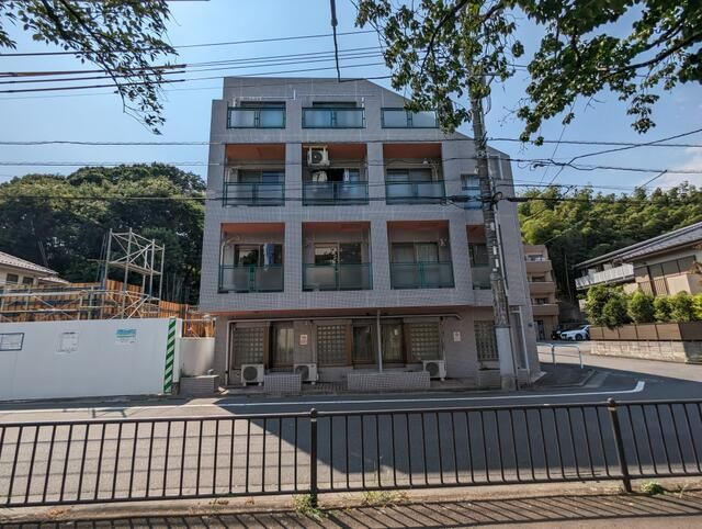 グリーンロード中台の外観