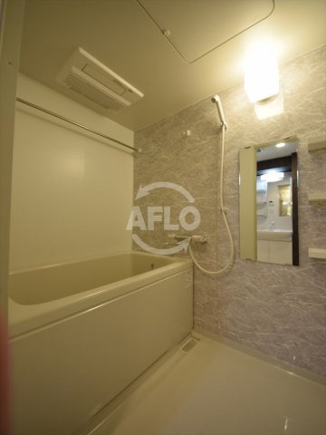 S-RESIDENCE谷町五丁目の浴室|S-RESIDENCE谷町五丁目　浴室換気乾燥暖房機付バスルーム