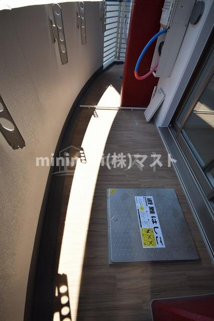 セレニテ梅田ルフレのバルコニー
