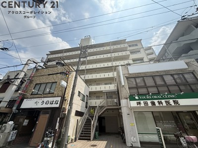 エレベーター付きで荷物があっても安心♪