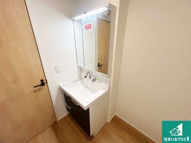 泉佐野市上瓦屋　第1期　新築一戸建ての外観|現在建築中！落ち着いた街並みで新生活を始めることが出来そう！周辺の物件も併せてご紹介させて頂きます！