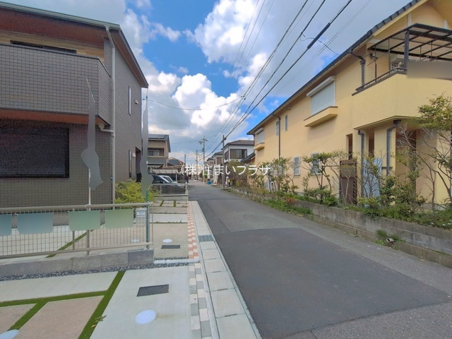 仲介手数料無料）一宮市木曽川町黒田IIの前面道路含む現地写真