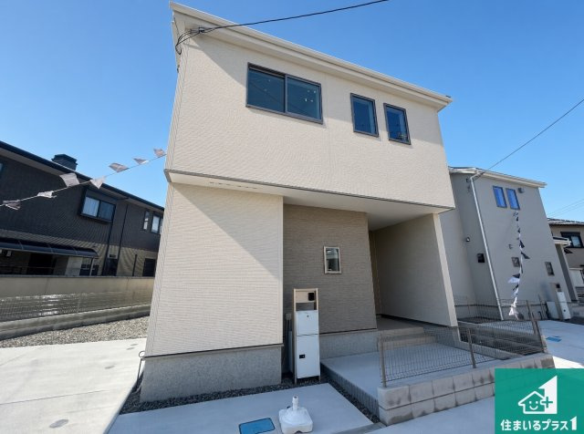 ◆泉佐野市上瓦屋　第1期　新築一戸建ての外観|安心の10年保証！外観を美しく保ち、雨水で汚れを落とします！気になることがありましたら、お気軽にお問い合わせください！