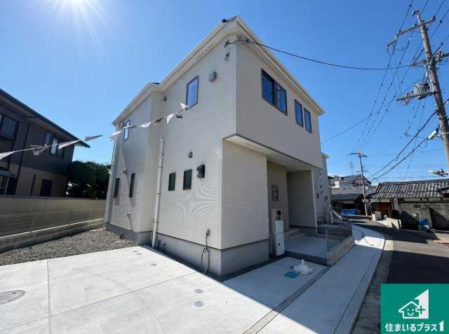 ◆泉佐野市上瓦屋　第1期　新築一戸建ての外観|安心の10年保証！外観を美しく保ち、雨水で汚れを落とします！気になることがありましたら、お気軽にお問い合わせください！