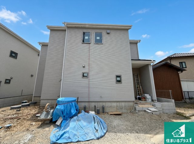 泉佐野市上瓦屋　第1期　新築一戸建ての外観|現在建築中！落ち着いた街並みで新生活を始めることが出来そう！周辺の物件も併せてご紹介させて頂きます！