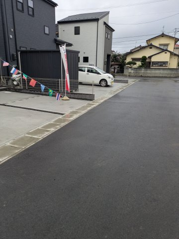【いわき市平城東１丁目／10号棟】　◆広々1835帖LDK♪の前面道路含む現地写真|前面道路含む現地写真です